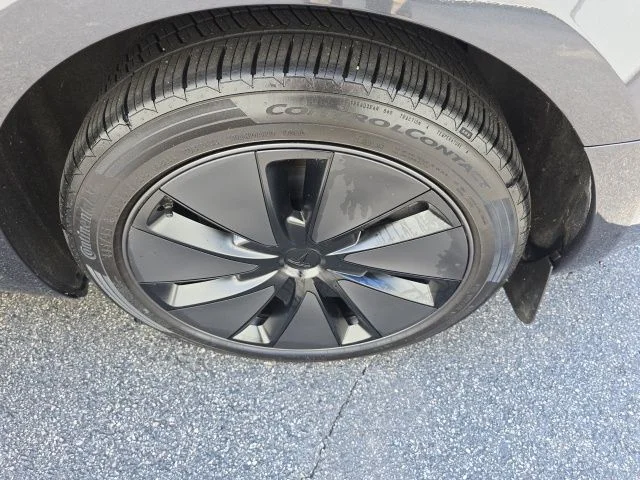 Used 2024 Black Tesla Long Range image 23