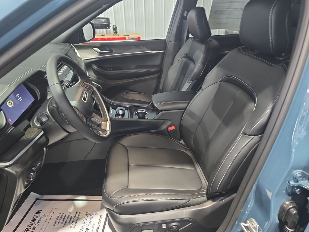 New 2026 Steel Blue Exterior Paint Jeep Limited image 11