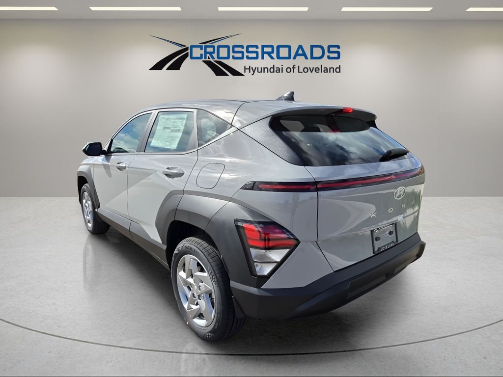 New 2026 Cyber Gray Metallic Hyundai SE image 3