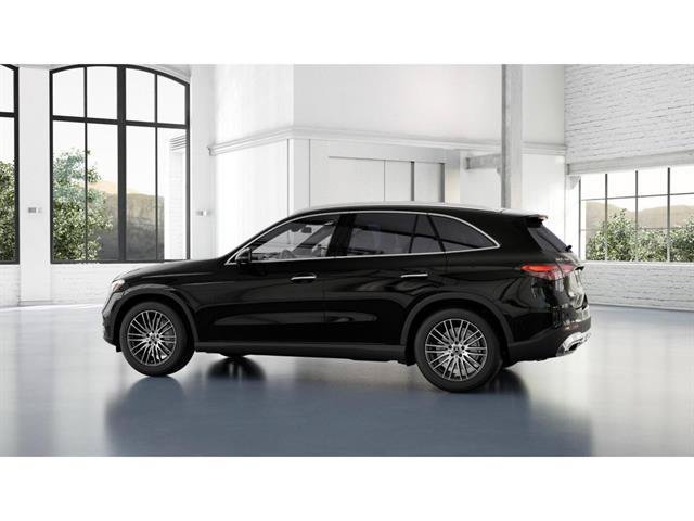 New 2027 Black Mercedes-Benz GLC 300 image 31