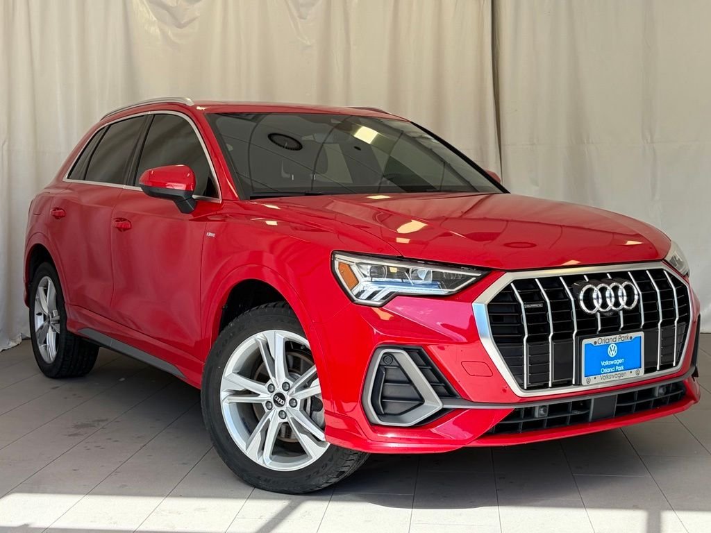 Used 2022 Tango Red Audi Premium Plus image 4