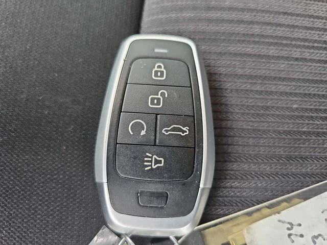 Used 2024 Gray Nissan SV image 33