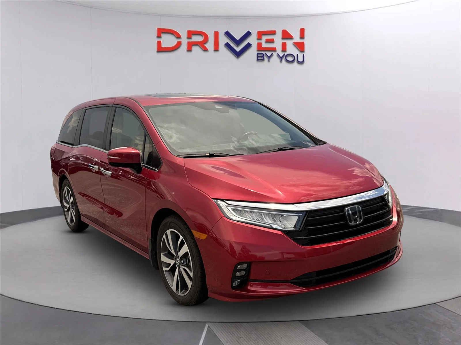 Used 2024 Radiant Red Metallic II Honda Touring image 2