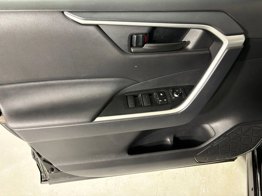 Used 2025 Black Toyota LE image 19