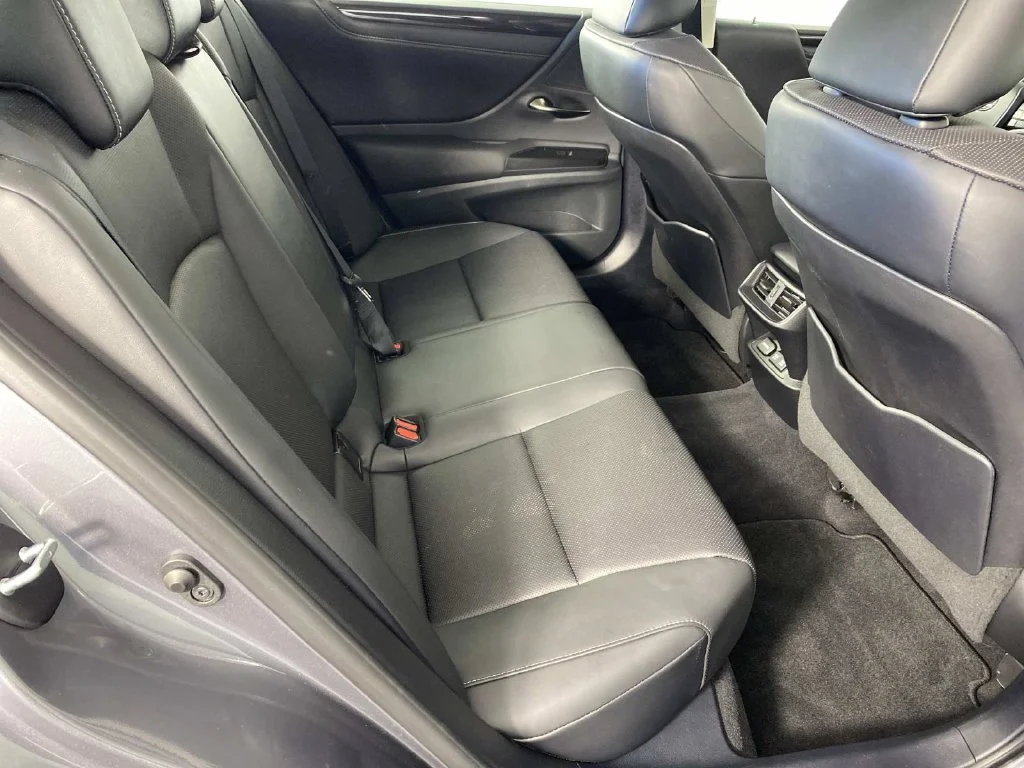 Used 2021 Gray Pearl Lexus 350 image 11