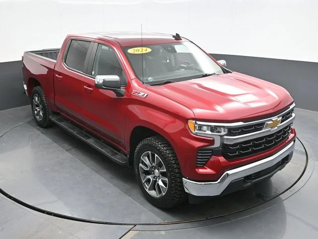 Used 2024 Red Chevrolet LT image 14