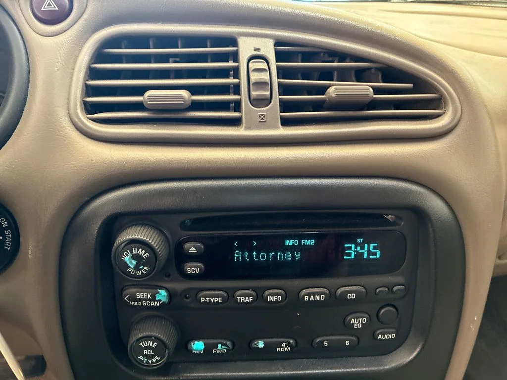 2004 Oldsmobile Alero GL1 - Photo 11