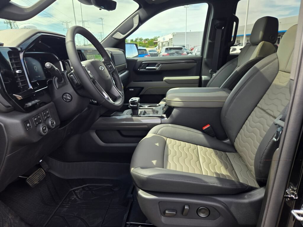 2026 Chevrolet Silverado 1500 ZR2 - Photo 20