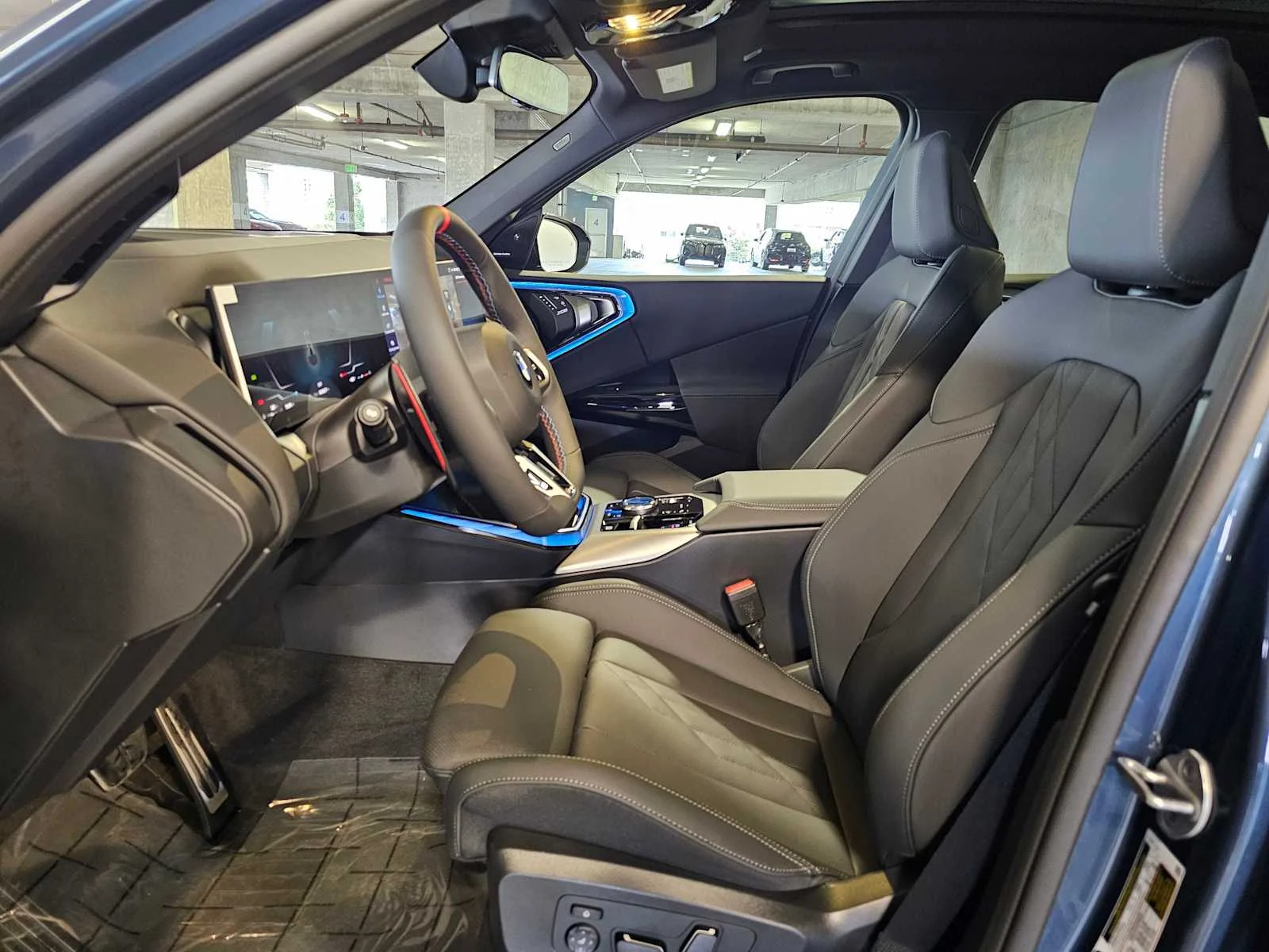 New 2026 Arctic Race Blue metallic BMW M50 xDrive image 23