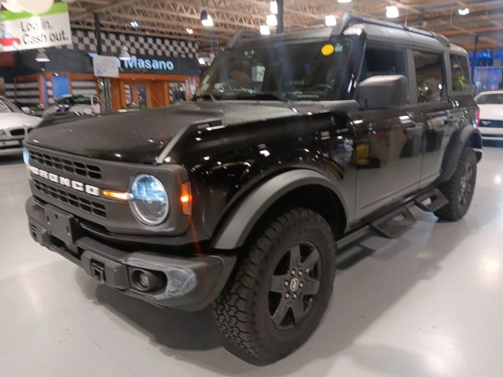 Used 2023 Shadow Black Ford Black Diamond image 10