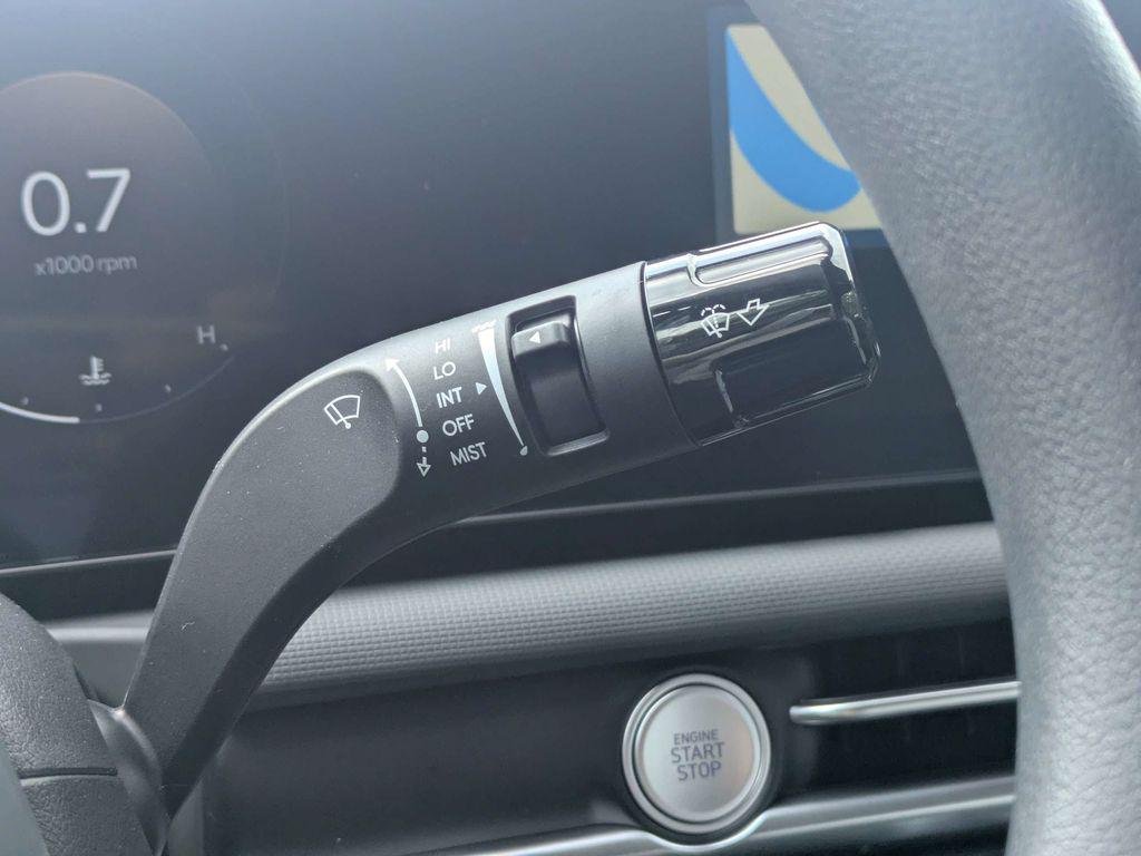 New 2026 Gray Hyundai SEL Activity FWD image 29