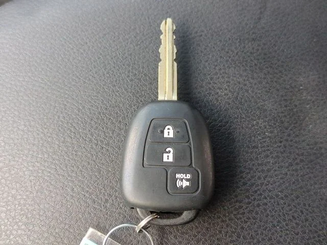 Certified Used 2022 White Toyota SR5 image 27