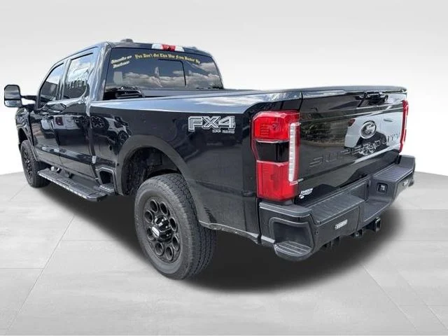 Used 2025 Black Ford Lariat image 5