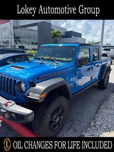 Used 2021 Blue Jeep Mojave image 1