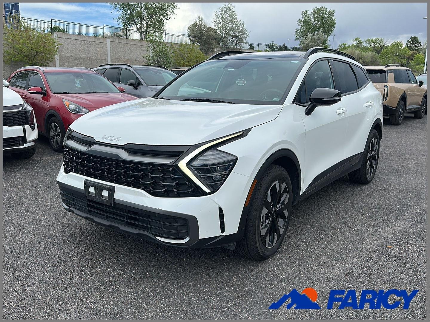 2024 Kia Sportage 1.6 X-Line PHEV AT AWD's photo