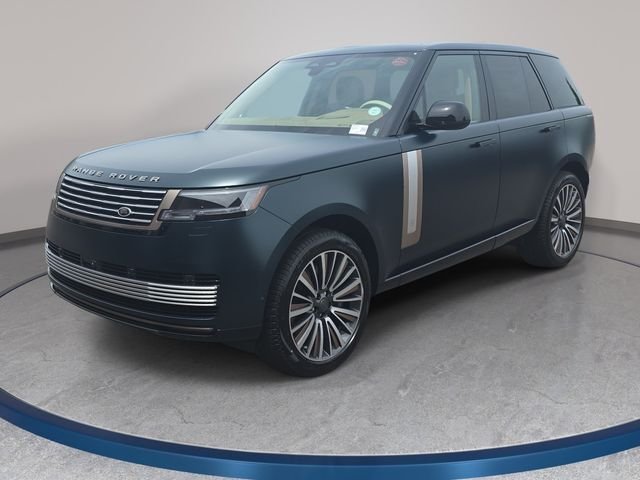 New 2026 British Racing Green Satin Land Rover SV image 1