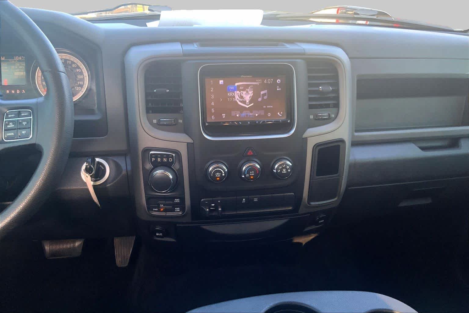 Used 2016 Brilliant Black Crystal Pearlcoat Ram Express image 7