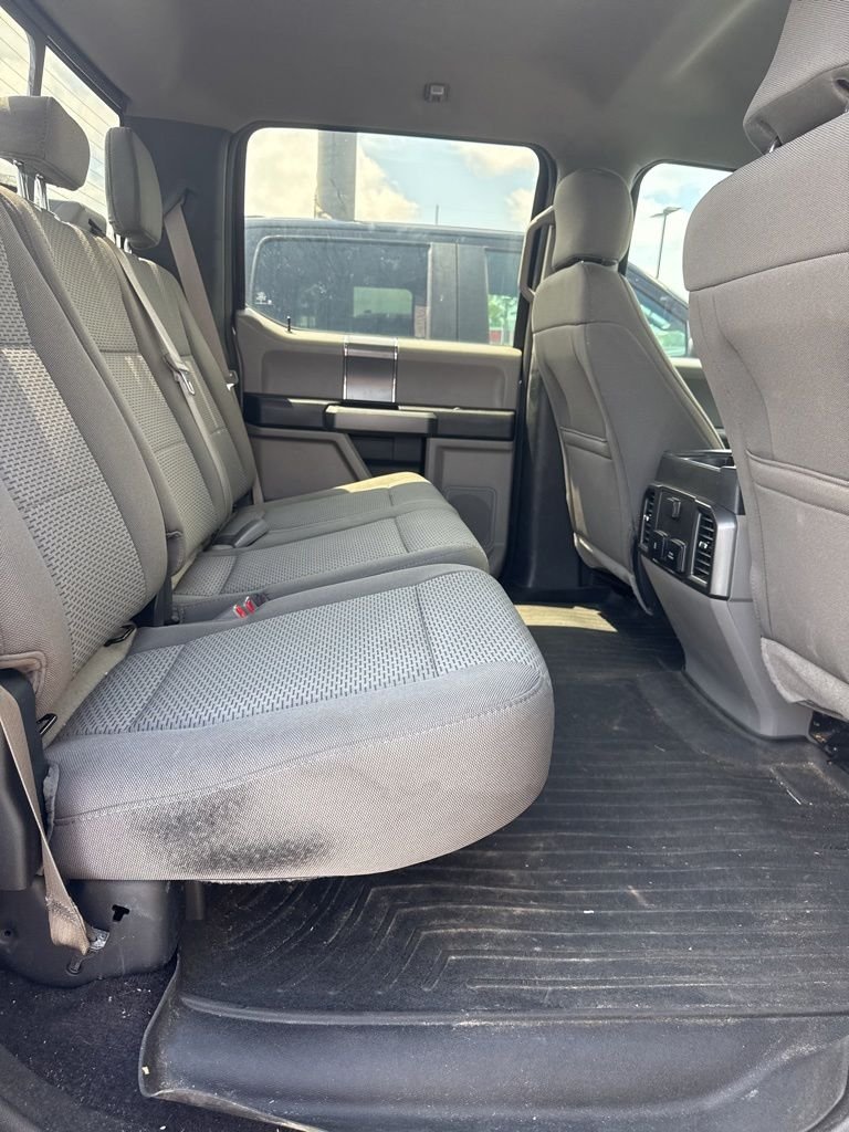 Used 2017 Gray Ford XLT image 10
