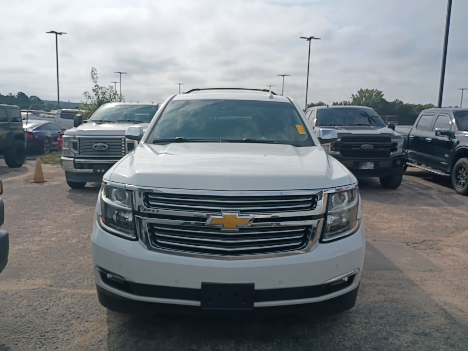 Used 2016 White Chevrolet LTZ image 2