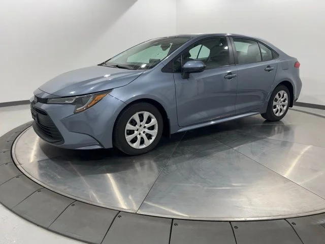 Certified Used 2023  Toyota LE image 1