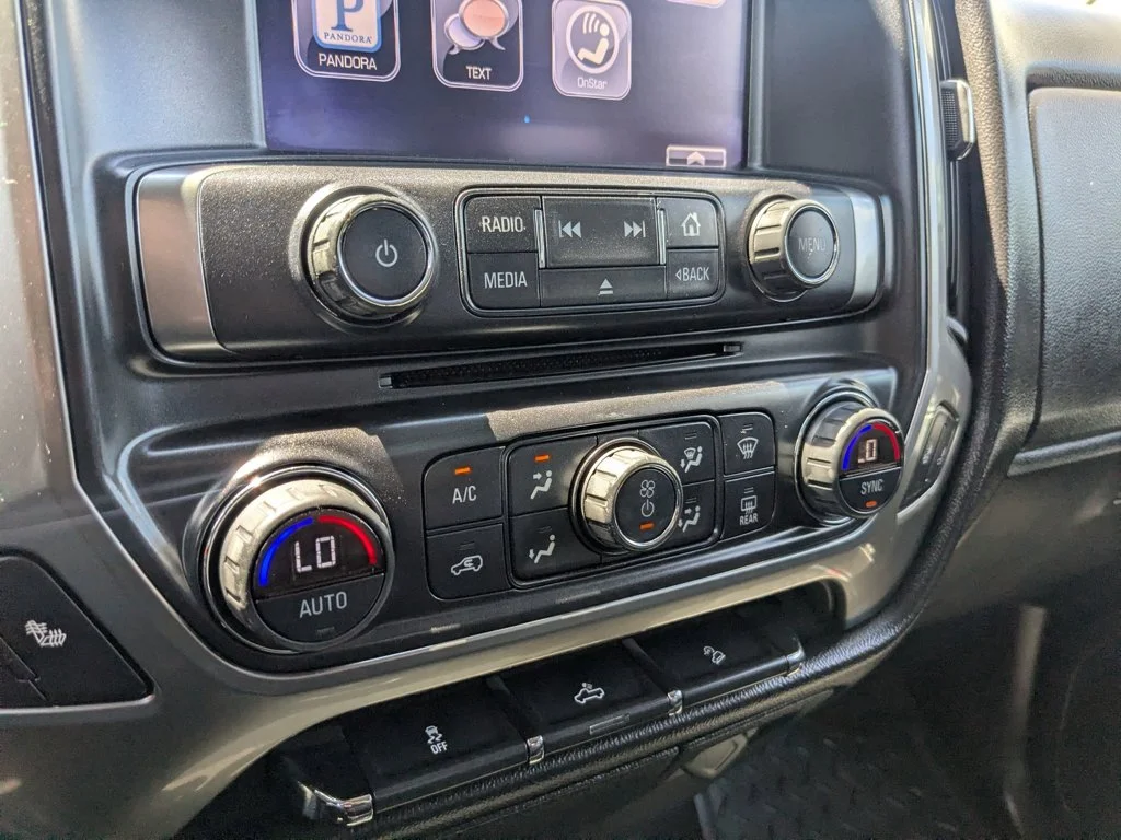 Used 2015 Black Chevrolet LT image 17