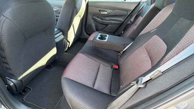 2026 Nissan Sentra SR - Photo 16
