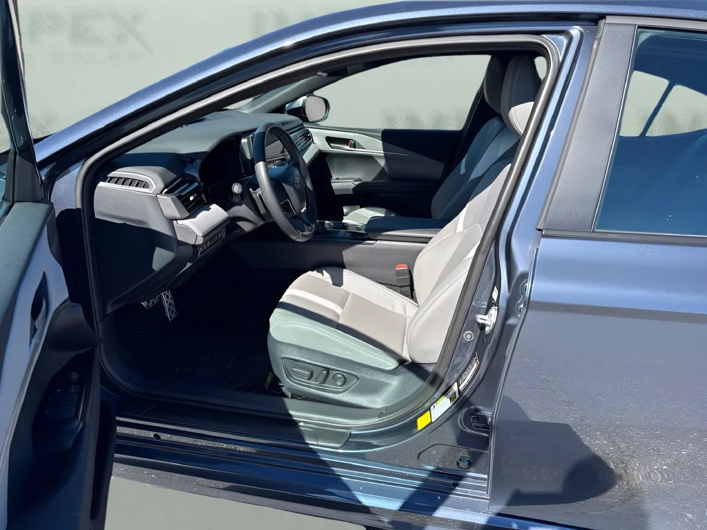 Used 2026  Toyota SE image 9