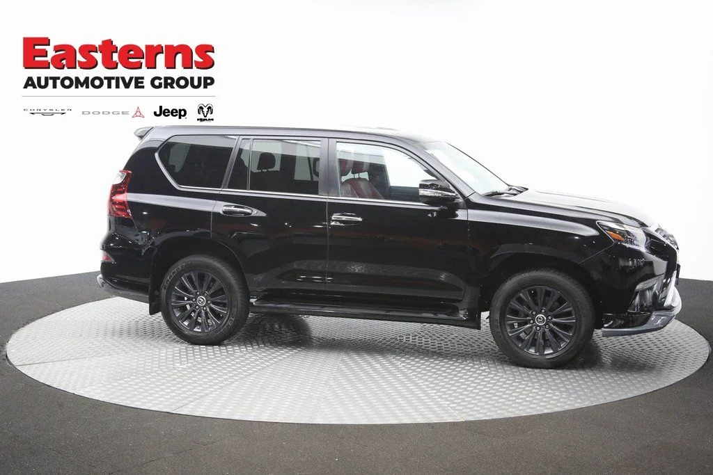 Used 2022 Black Lexus 460 image 55