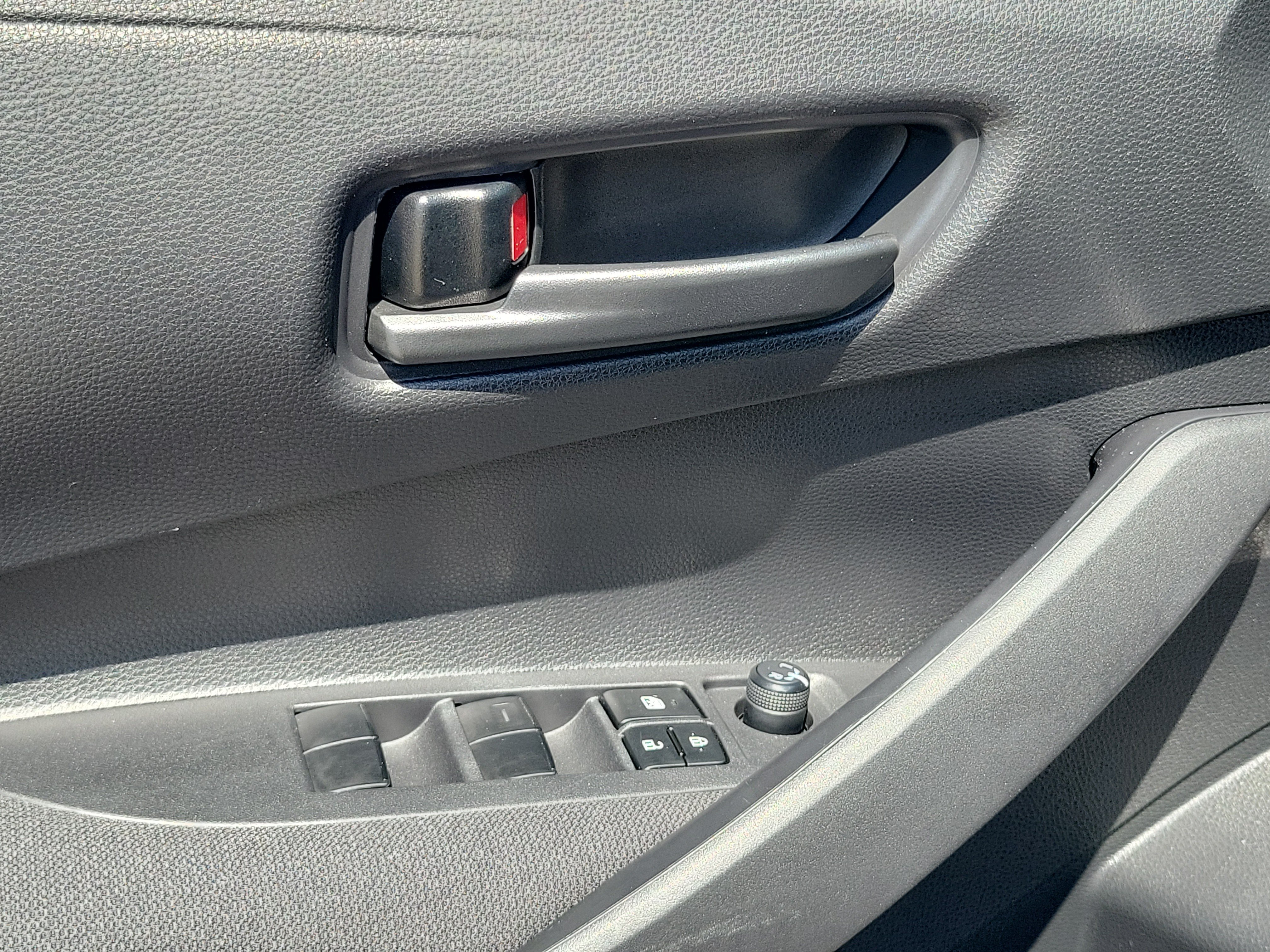 Used 2024 Blueprint Toyota LE image 18