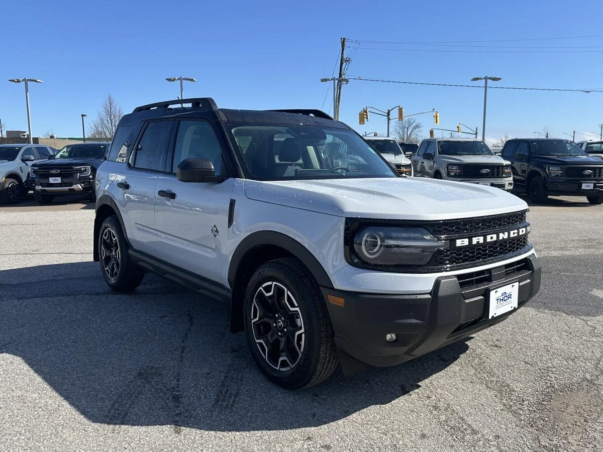 New 2026 White Ford Outer Banks image 3