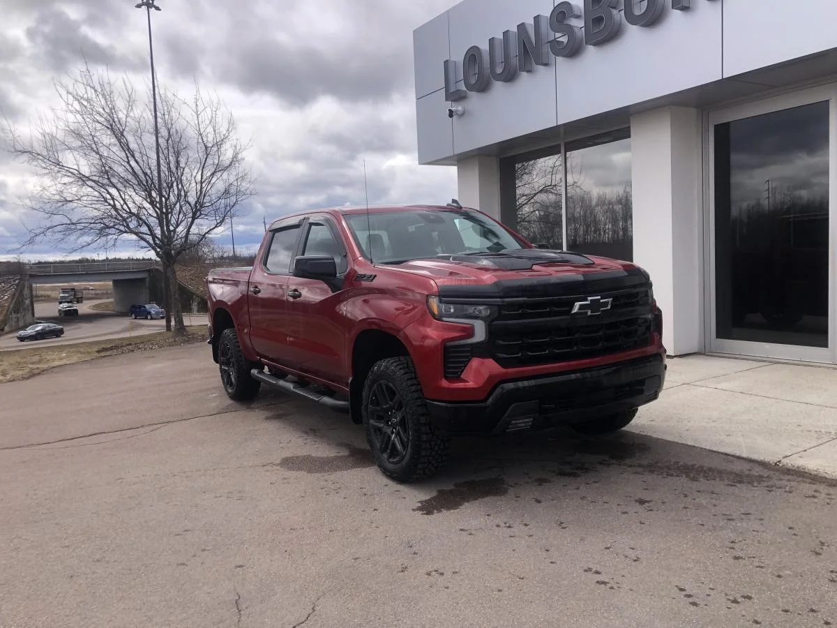 Used 2026 Red Chevrolet 4wd Crew Cab 157" Lt image 1