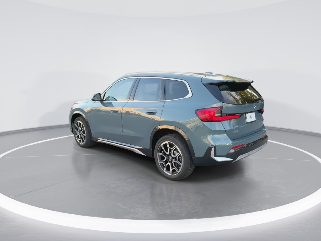 New 2027 Green BMW xDrive28i image 6