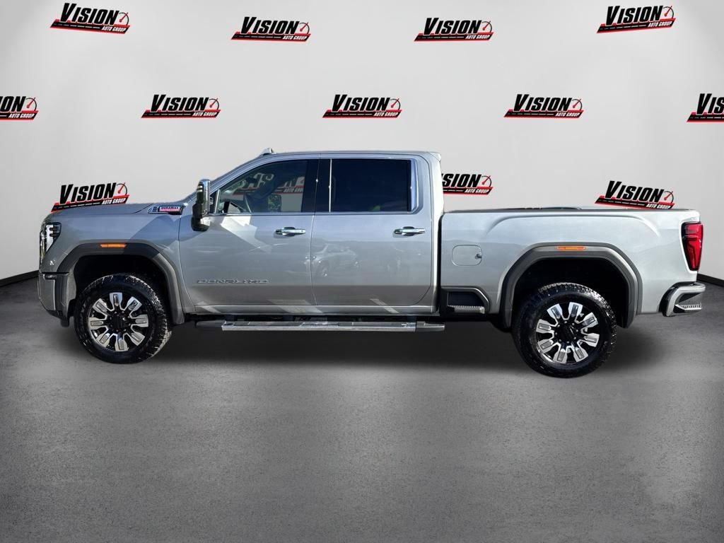 Used 2025 Silver GMC Denali image 2