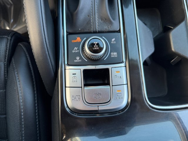 Used 2020 Gray Kia SX image 23
