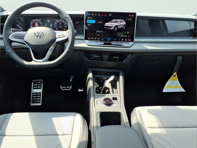 New 2026 Platinum Gray Metallic Volkswagen SE R-Line Black 4Motion image 12