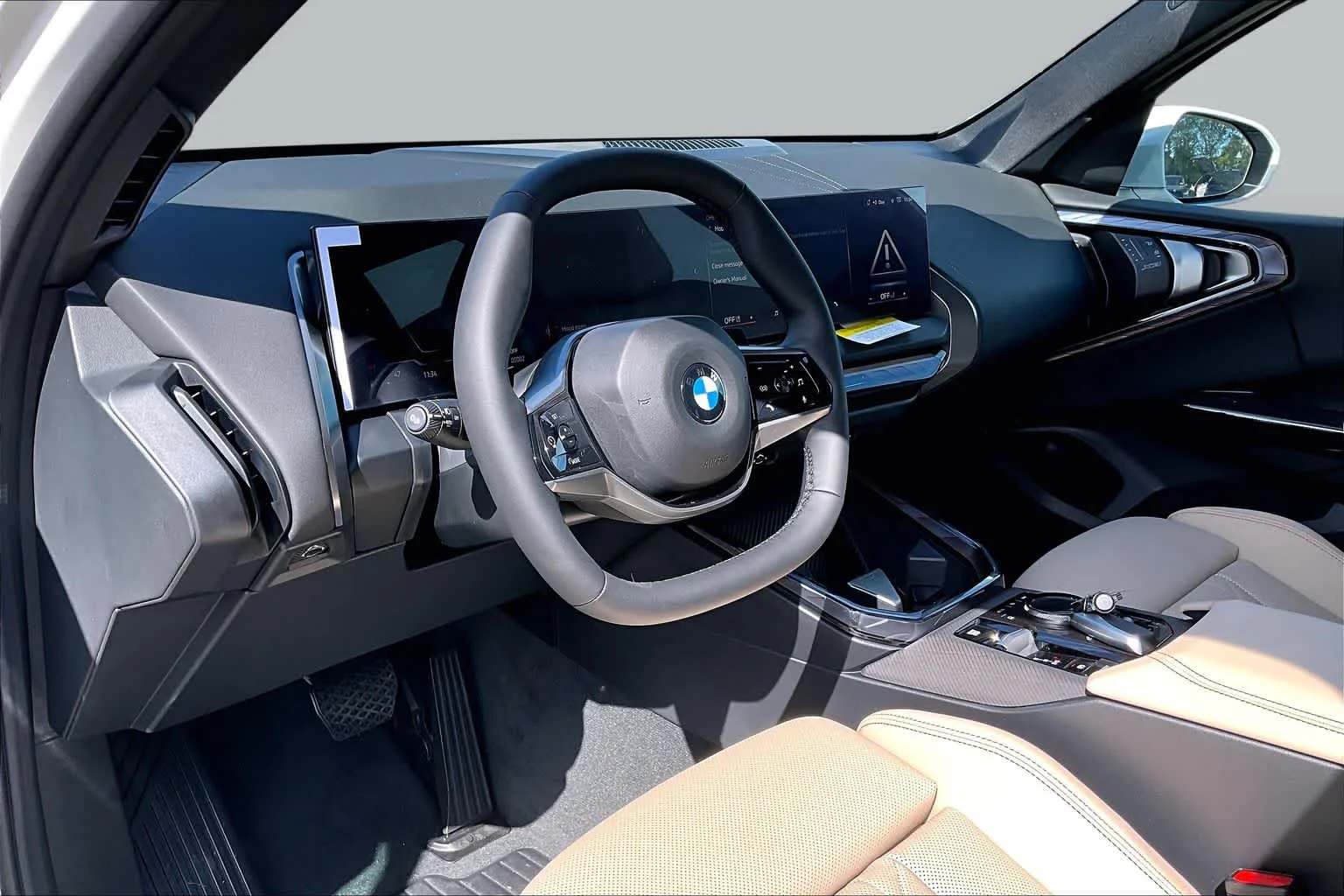 New 2026 Alpine White BMW 30 xDrive image 9