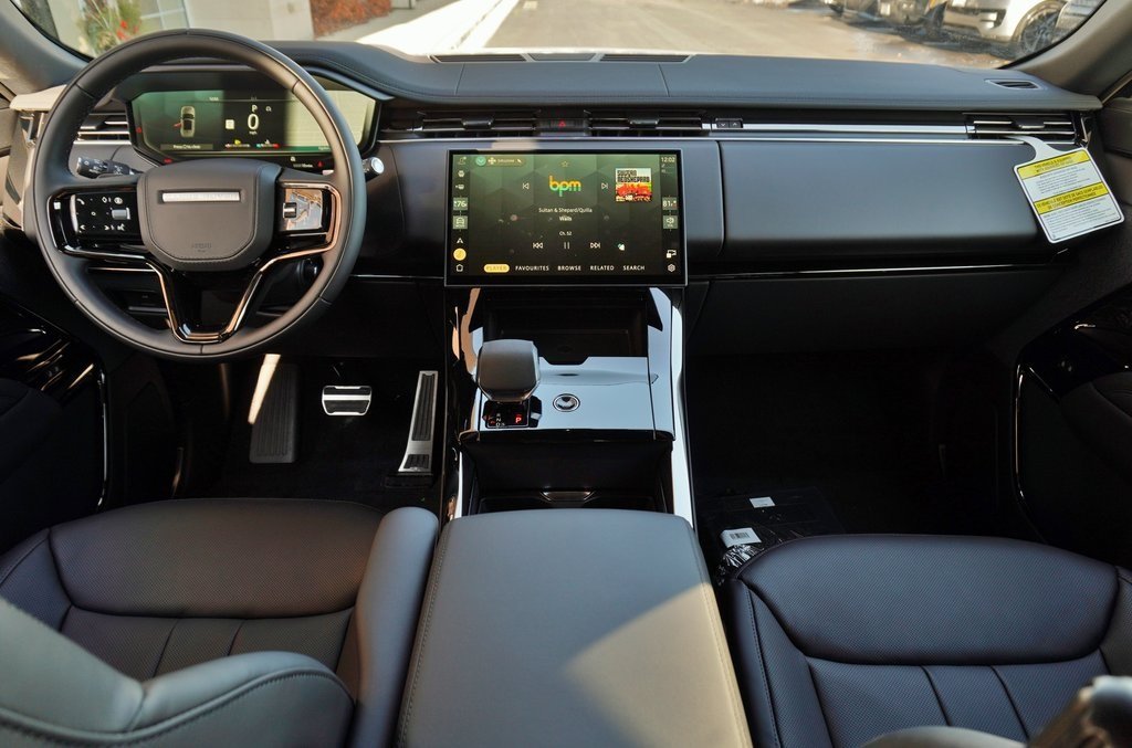 2026 LAND ROVER RANGE ROVER SPORT - Image 9