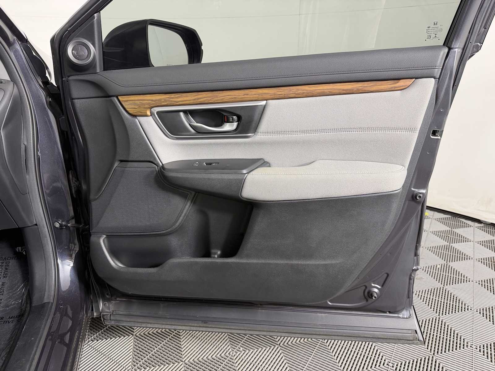 Used 2017 Gray Honda EX image 12