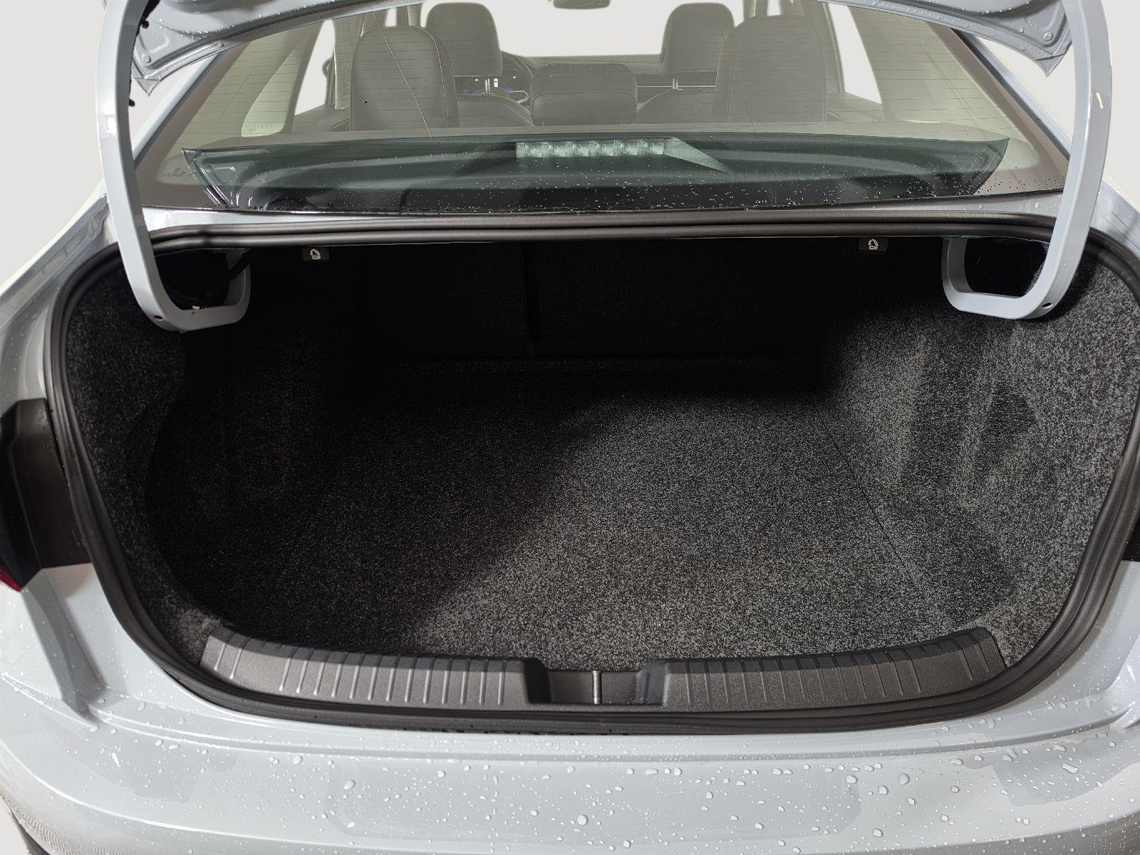 Used 2025 Monument Gray Volkswagen SE image 11