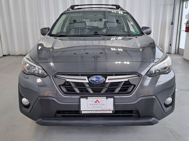 Used 2022 Gray Subaru Premium image 4