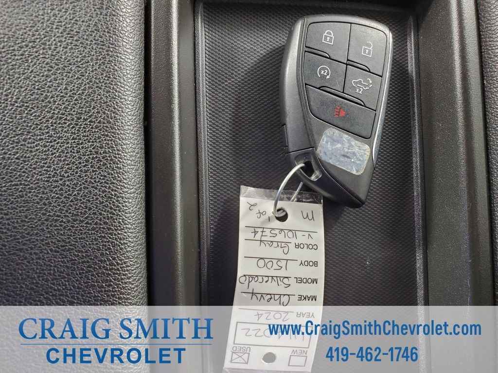 Used 2024 Sterling Gray Metallic Chevrolet LT image 31