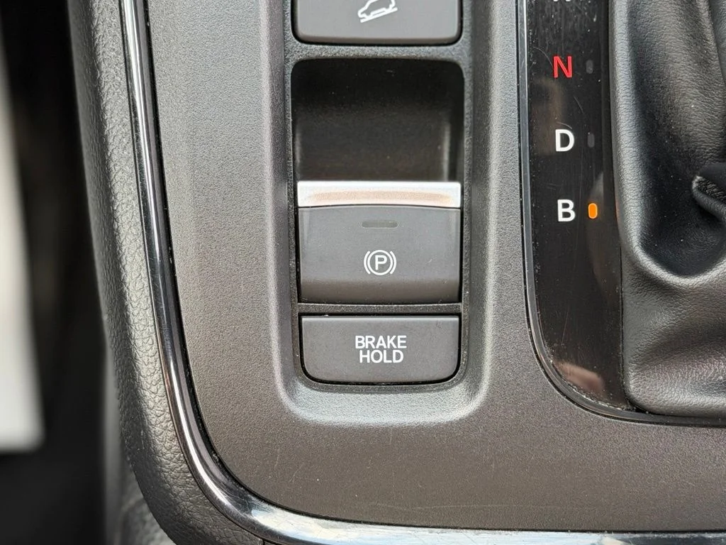 Used 2025 White Honda Sport-L image 20