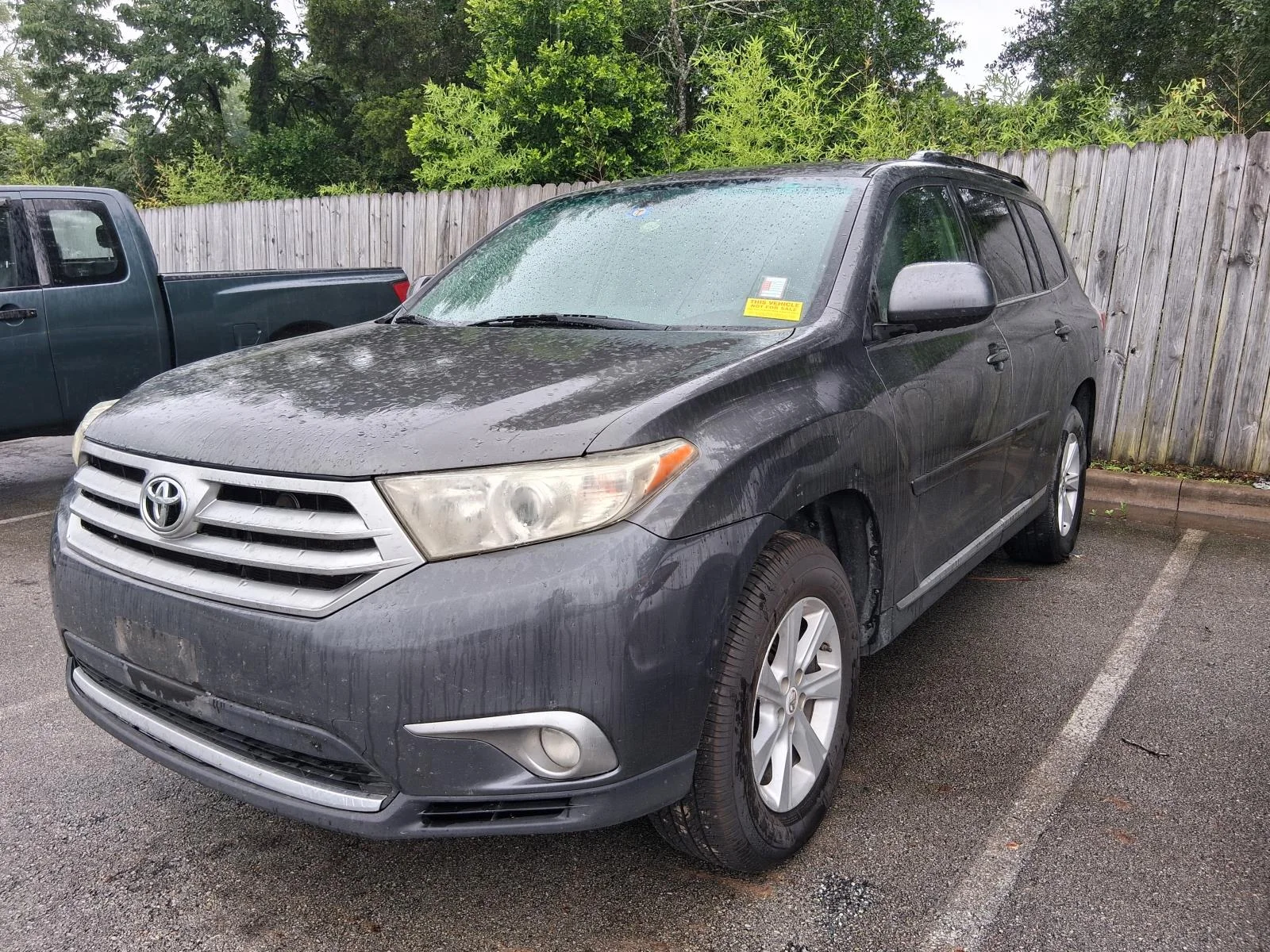 Used 2011 Toyota Highlander Base with VIN 5TDZK3EH8BS028372 for sale in Palestine, TX
