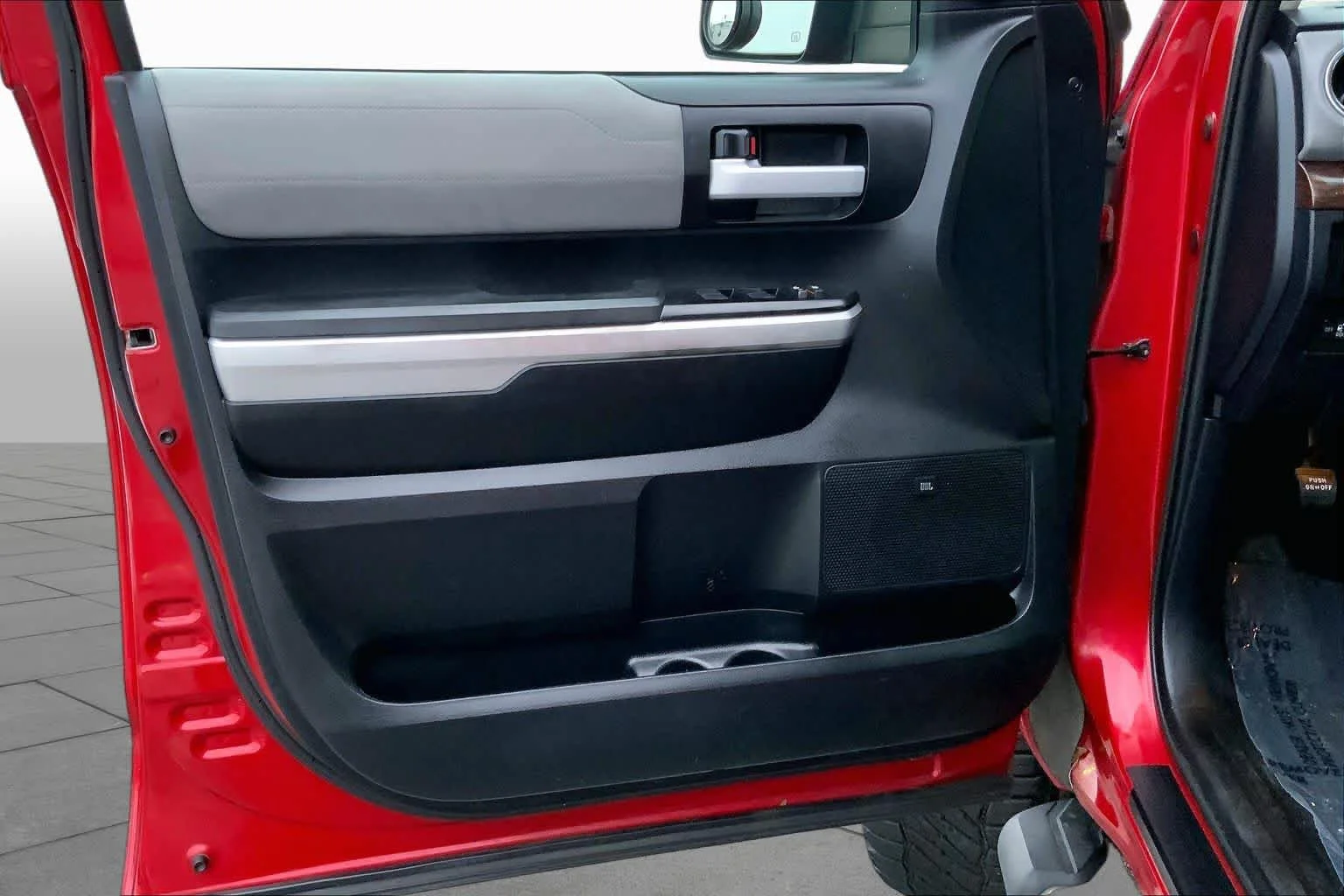 Used 2017 Barcelona Red Metallic Toyota Limited image 19