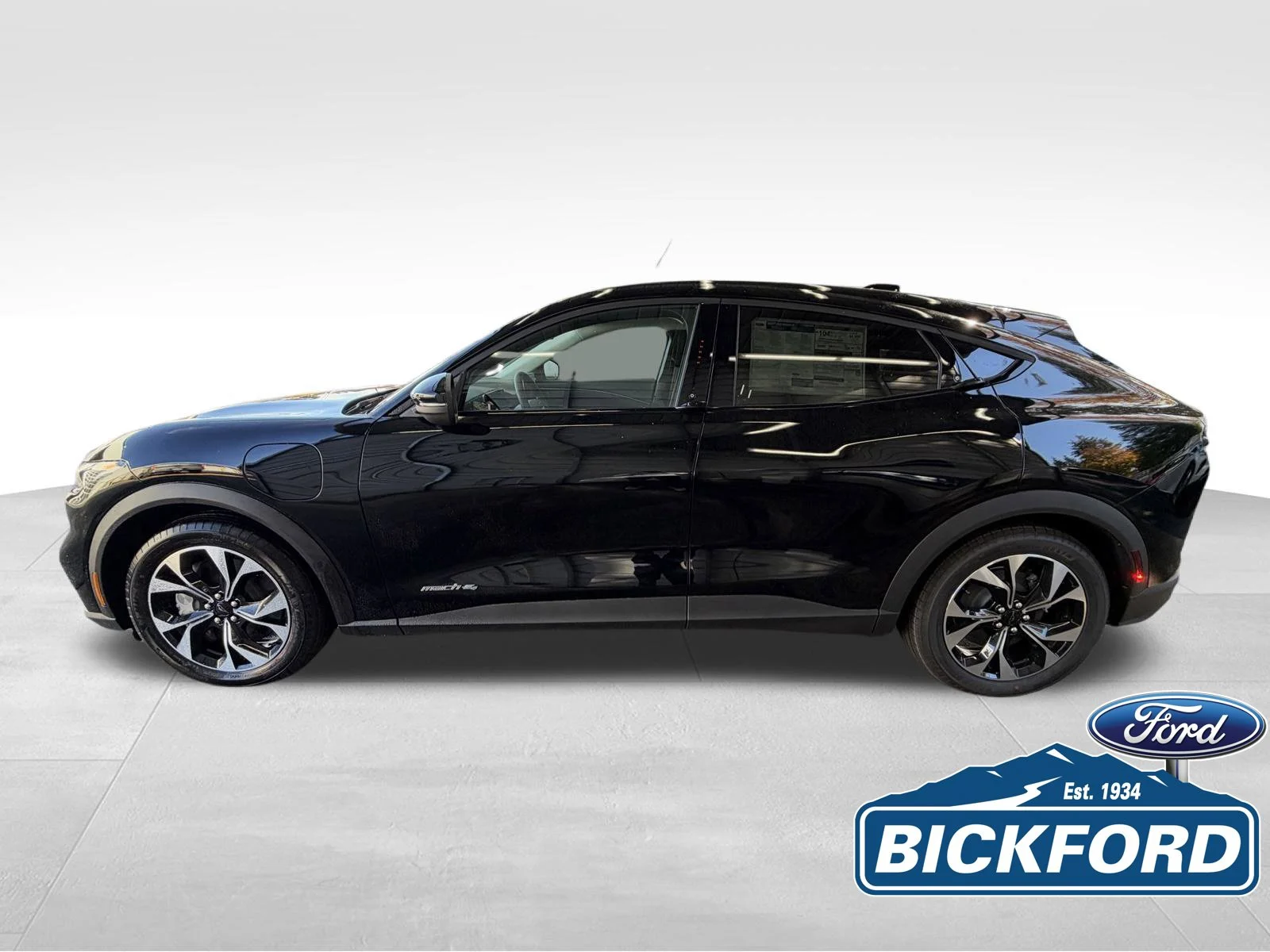 New 2026 Black Ford Select image 9