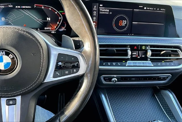 Used 2020 Gray Metallic BMW M50i image 19