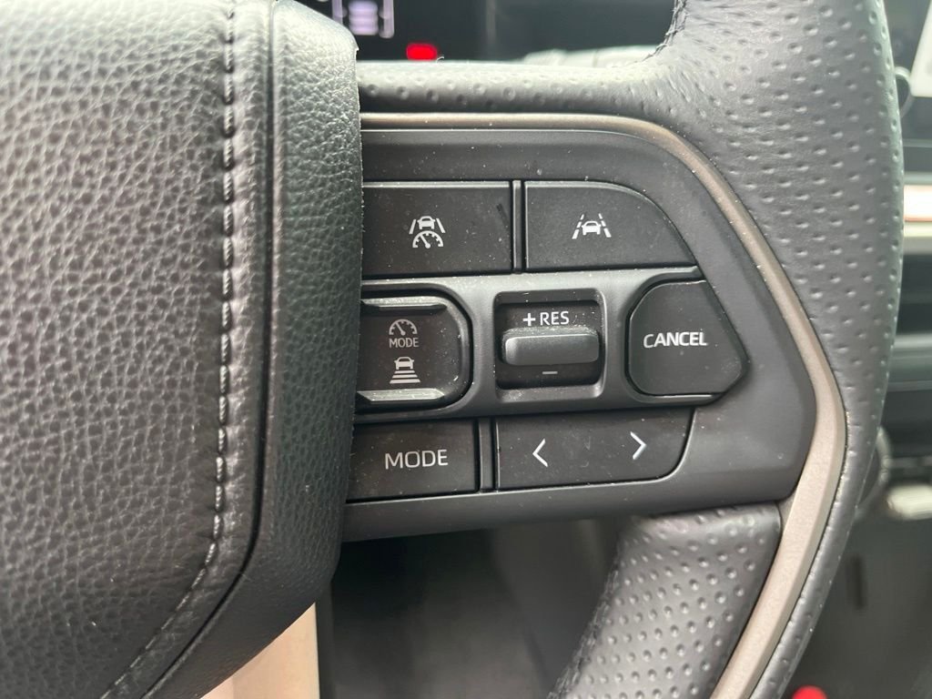 Used 2026  Toyota SR5 image 19