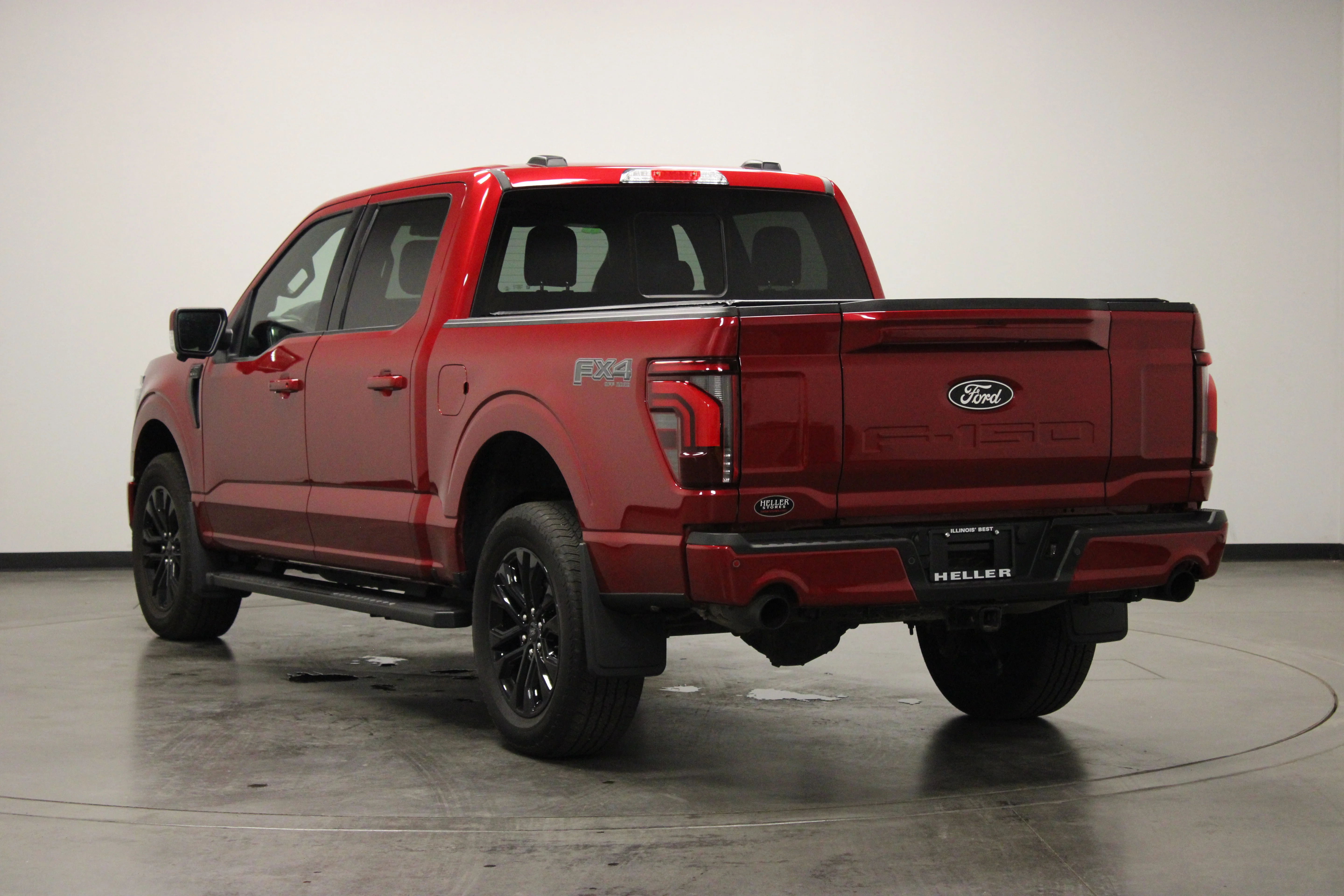 Used 2025 Rapid Red Metallic Tinted Clearcoat Ford LARIAT image 6