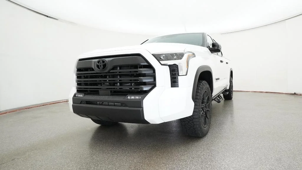 New 2026 Ice Cap Toyota SR5 image 19