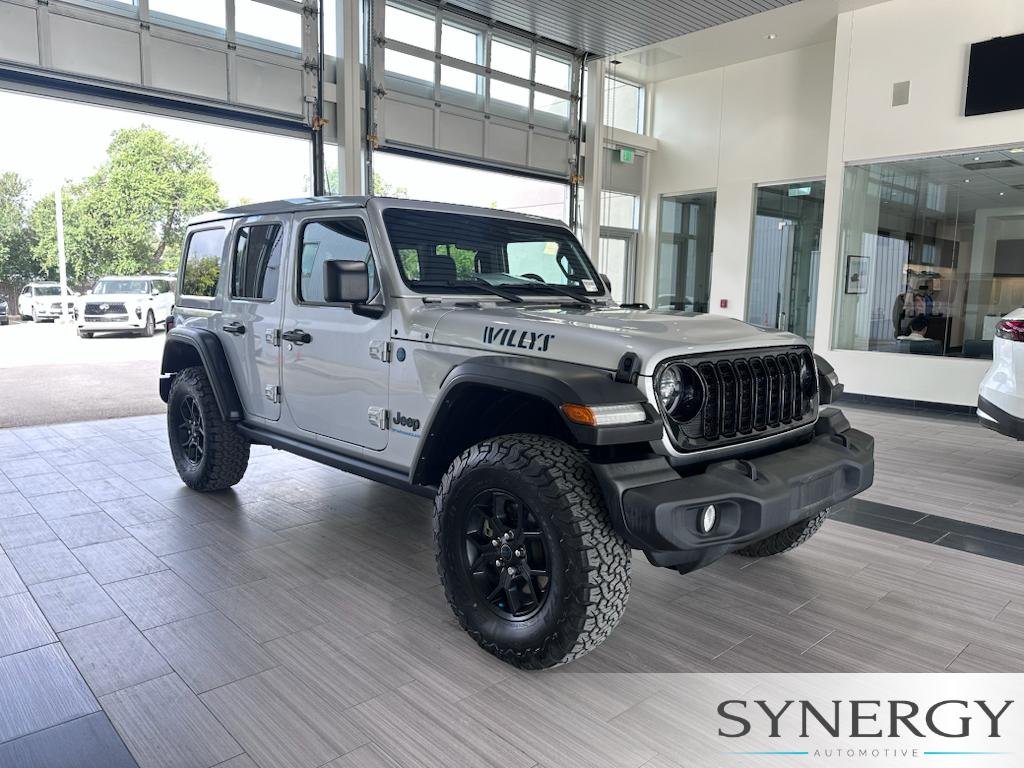 Used 2024 Silver Zynith Clearcoat Jeep Willys image 25